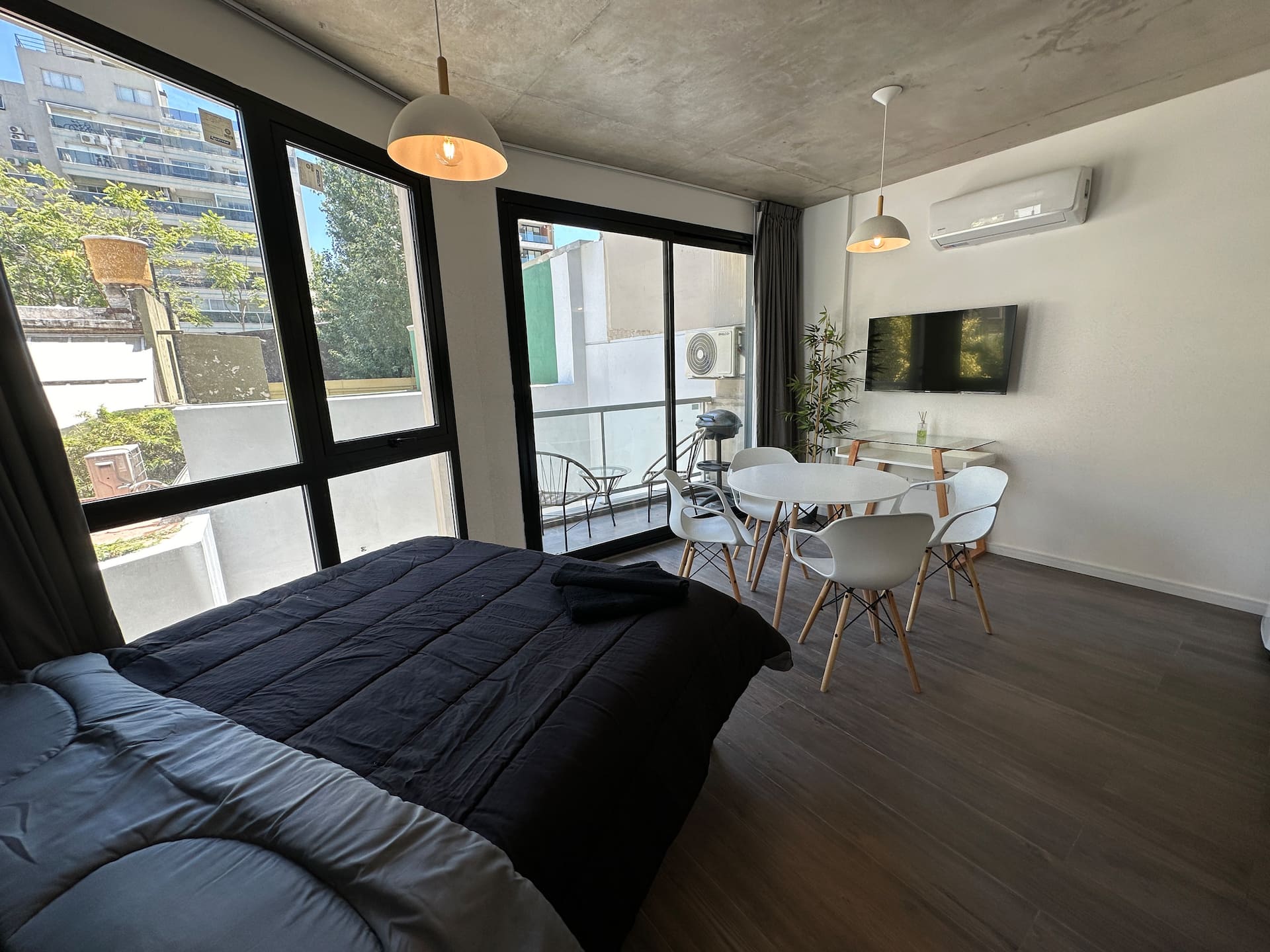 Kitnet de 1 dormitório em Palermo Hollywood