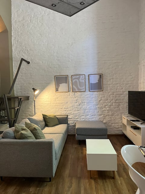 Loft great location
