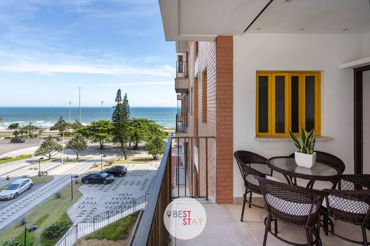 Apartamento em Frente a Praia da Barra da Tijuca