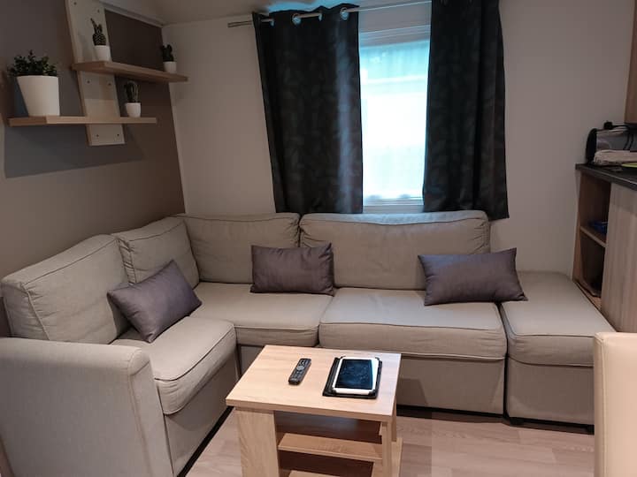 Mobilhome 3chbres N°152 Avec Grde Terrasse Fermée - Névez