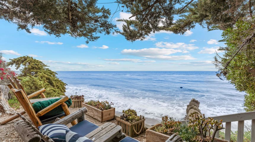 Private Malibu Escape: Walk to Secluded Beach
