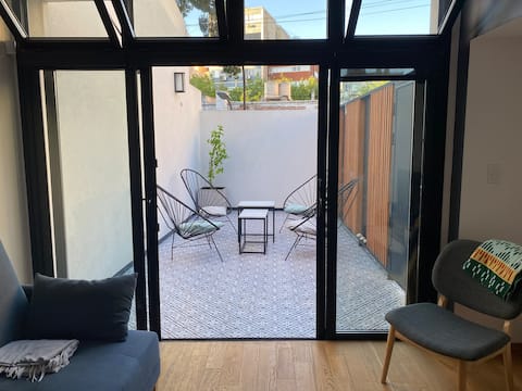 Successful Airbnb property: House with terrace in the center in Ciudad De Mendoza