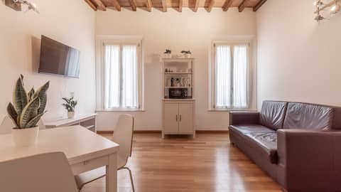 Dimora Piazza Martiri | A/C WiFi FS Station Center