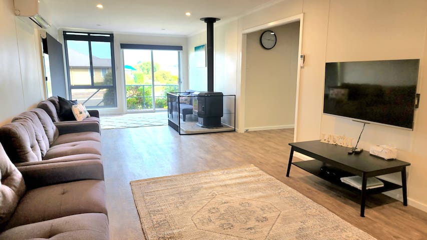 Family Tides ~ House & Granny Flat