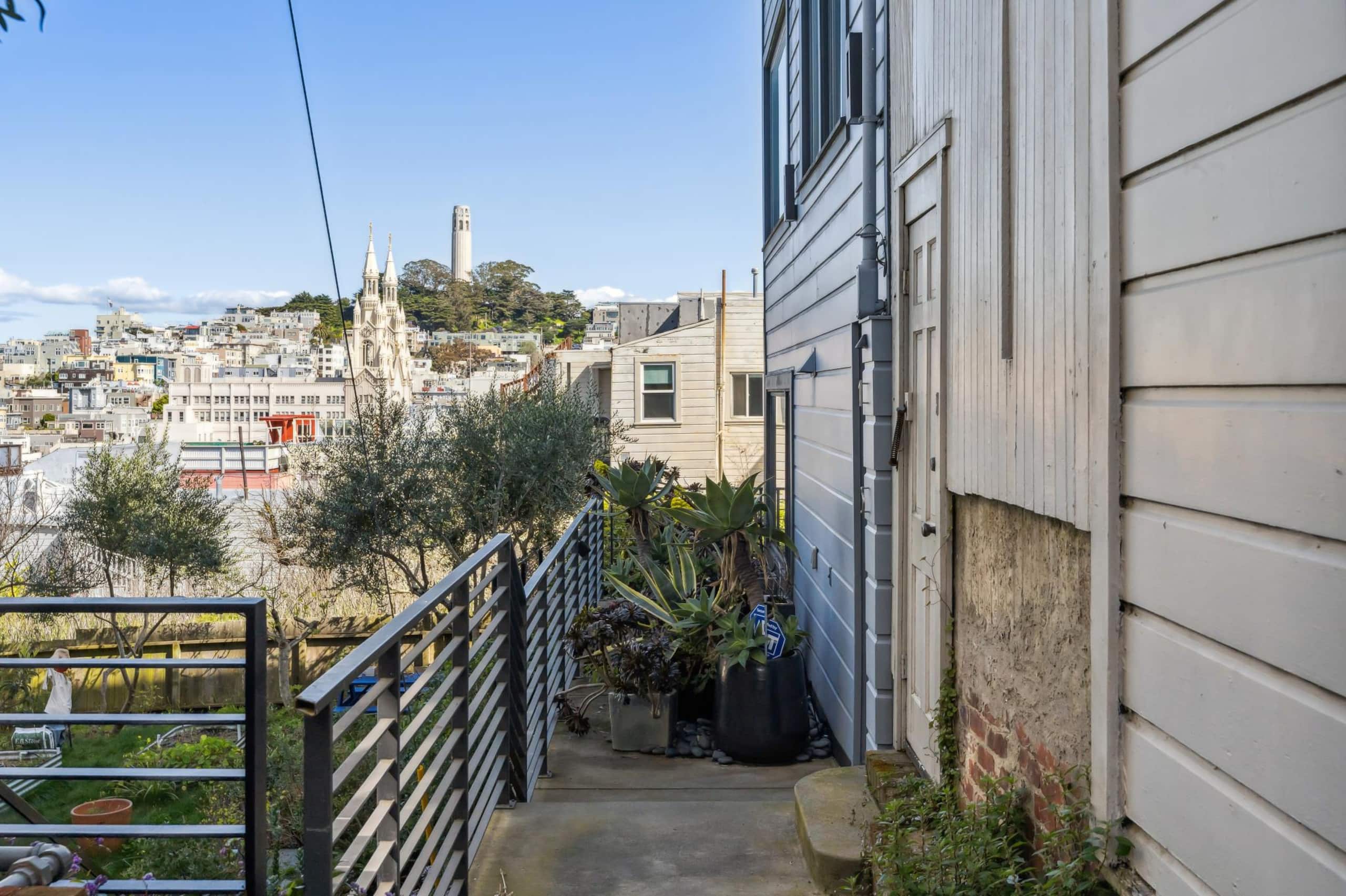 Condo in San Francisco · ★5.0 · 1 bedroom · 1 bed · 2 baths - Image 35