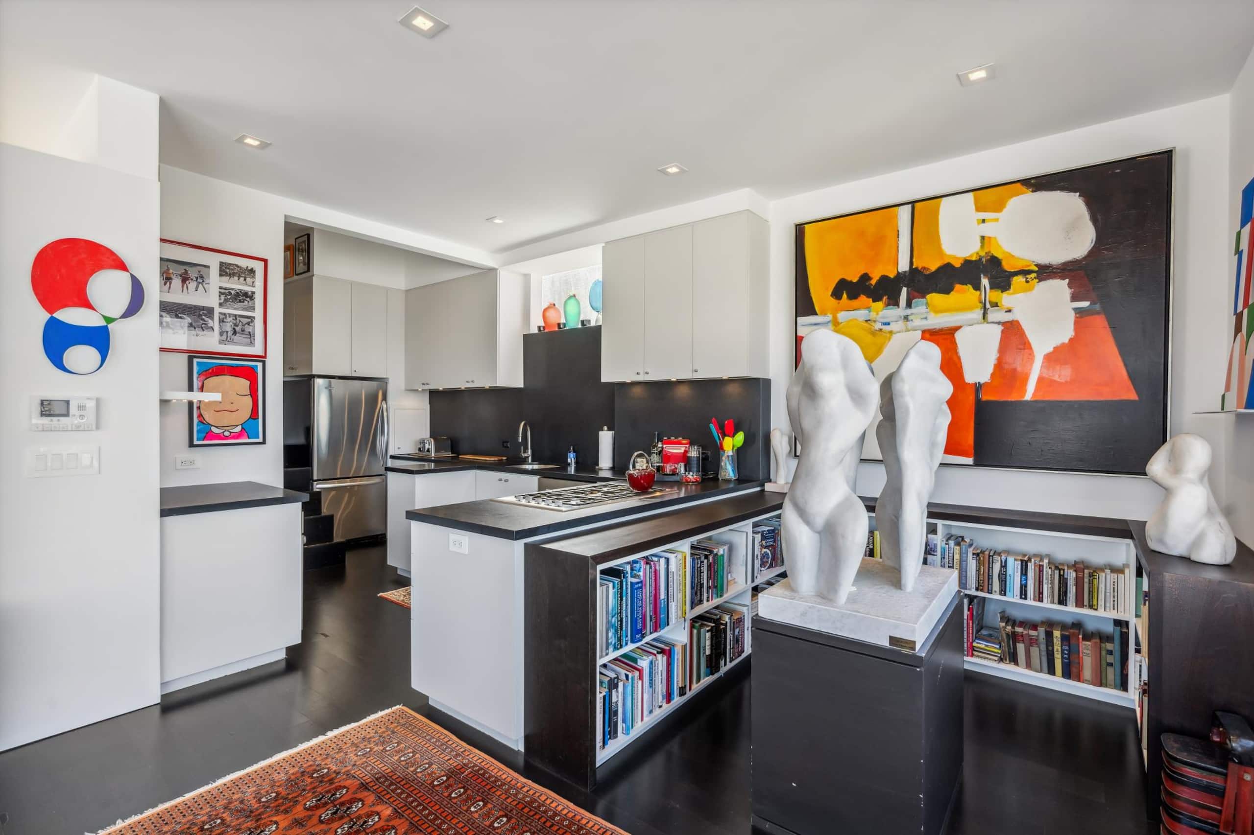 Condo in San Francisco · ★5.0 · 1 bedroom · 1 bed · 2 baths - Image 11