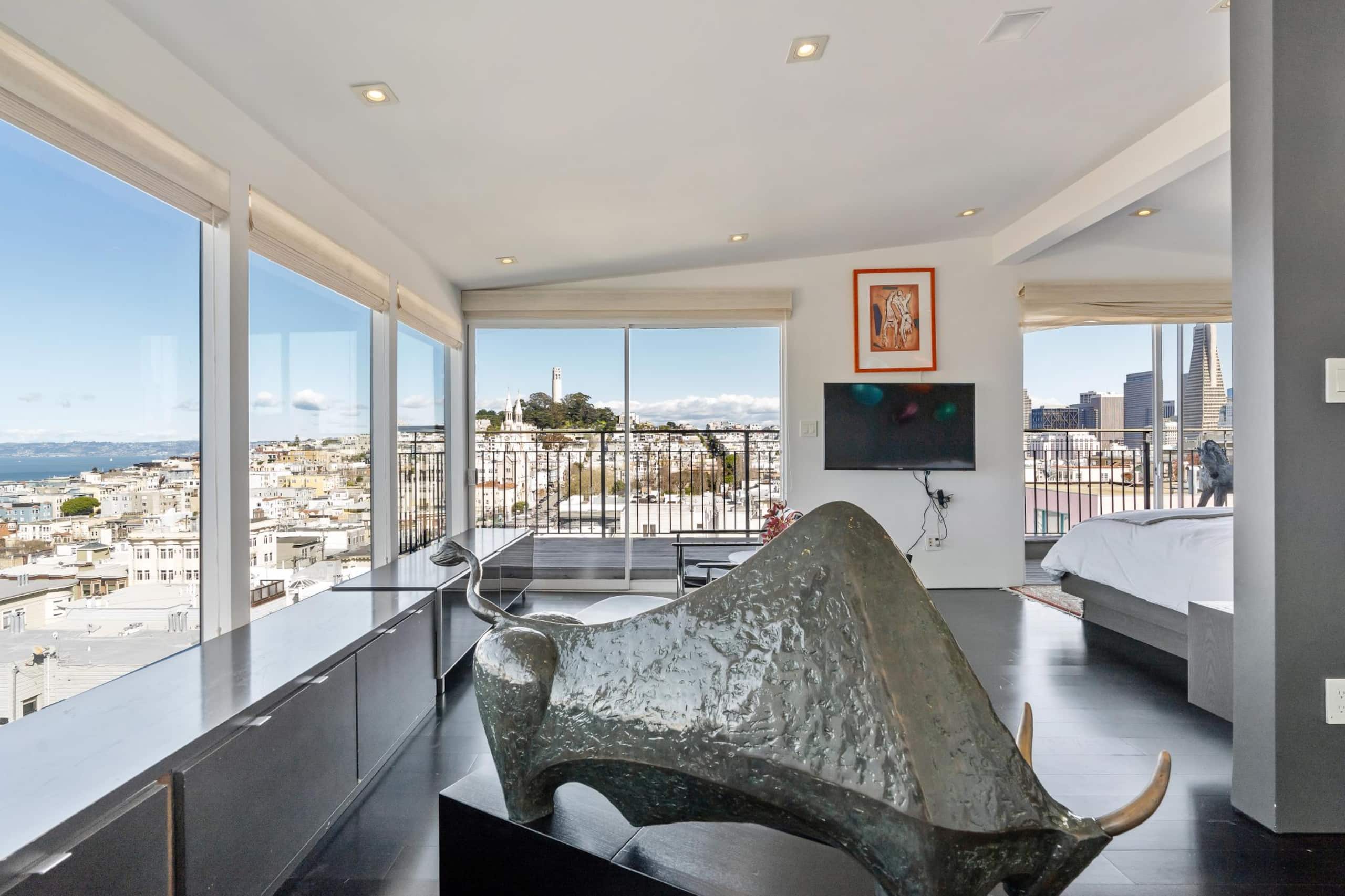 Condo in San Francisco · ★5.0 · 1 bedroom · 1 bed · 2 baths - Image 17