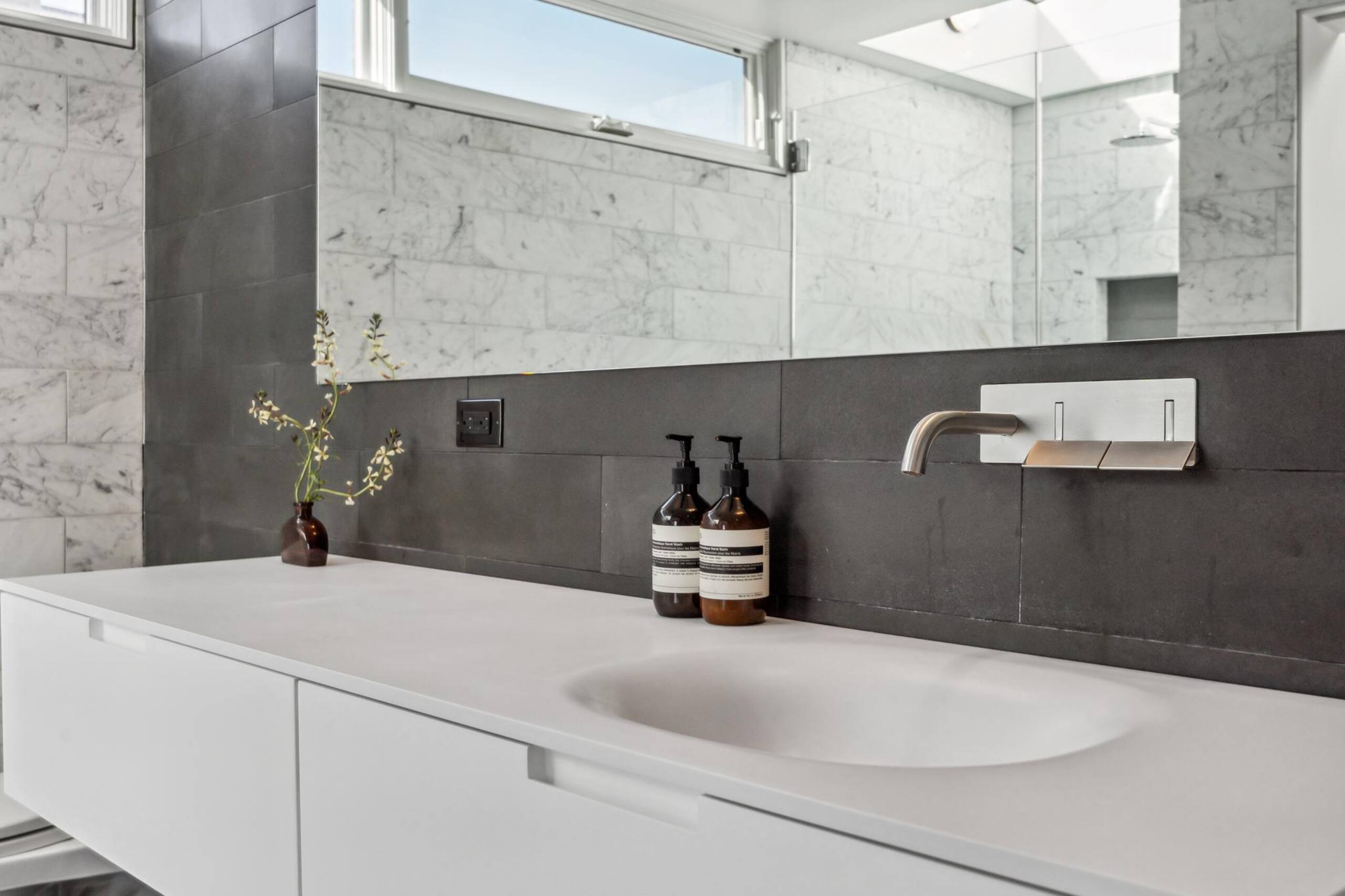 Condo in San Francisco · ★5.0 · 1 bedroom · 1 bed · 2 baths - Image 25