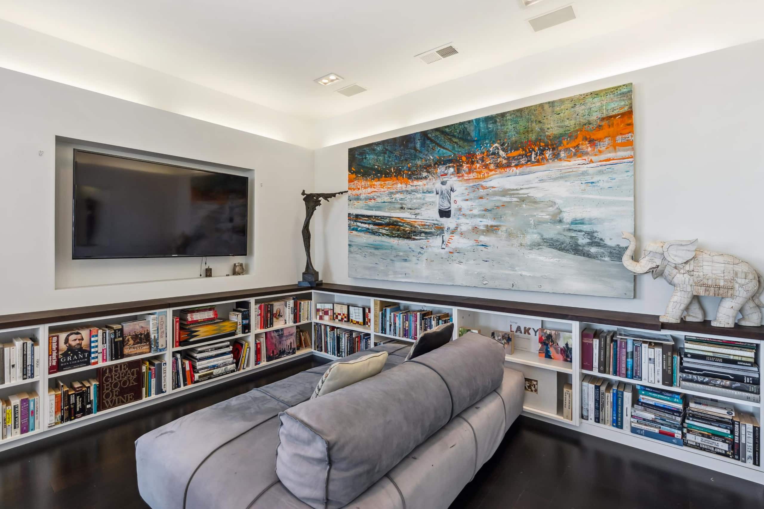 Condo in San Francisco · ★5.0 · 1 bedroom · 1 bed · 2 baths - Image 7