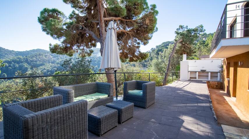 CoastalVillas – Villa Lima gallery image 4