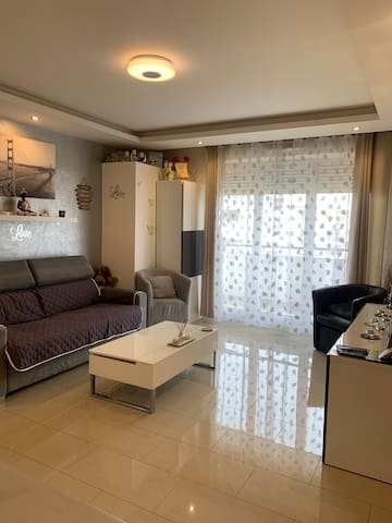 listing_image