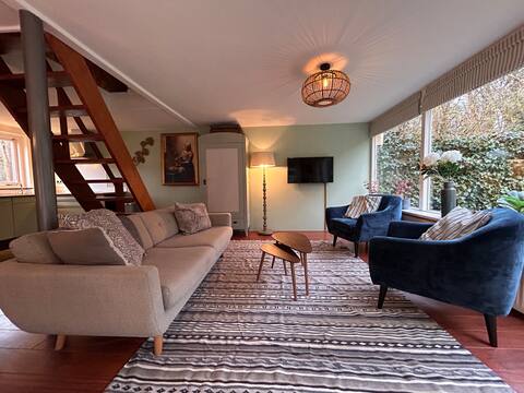 Successful Airbnb property: The Sunny Tulip in Noordwijkerhout Buitengebied