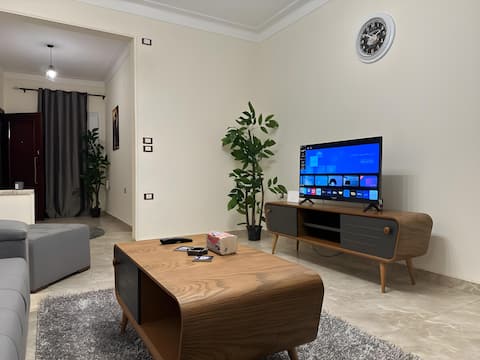 DHB STAYS: Spacious 2BR in Downtown Cairo - 56
