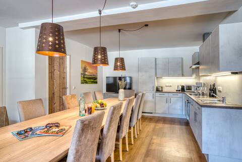 Alpinomad Apartment mit Terrasse