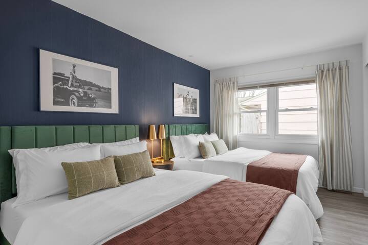 Pet Friendly Ranch by OSU | Ping Pong & Sunroom gallery image 4