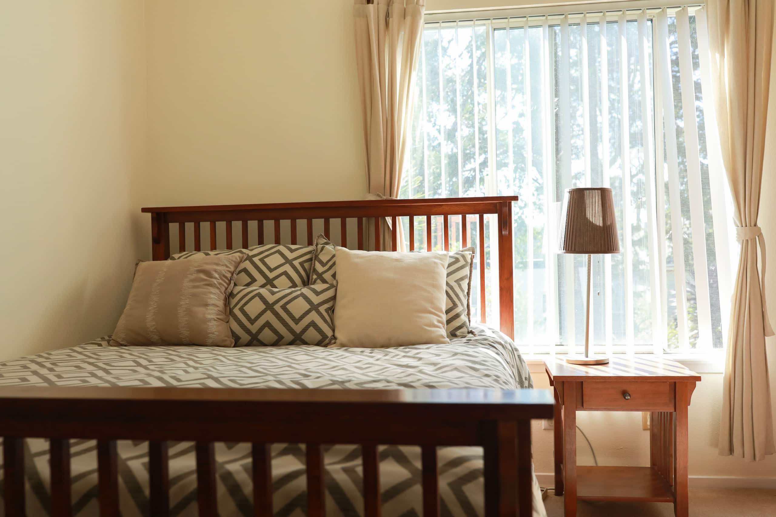 Home in San Francisco · ★4.96 · 3 bedrooms · 3 beds · 2 baths - Image 18