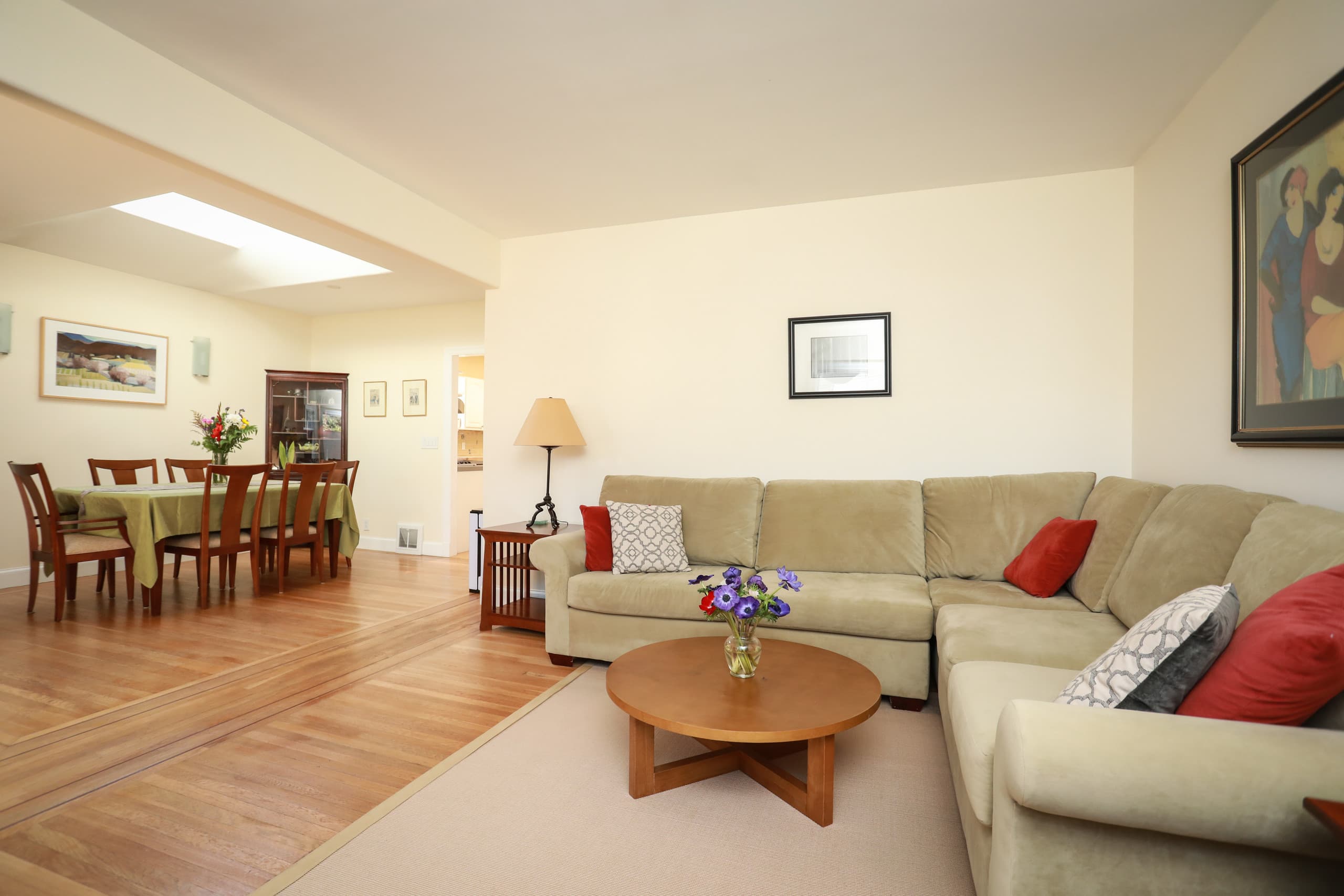 Home in San Francisco · ★4.96 · 3 bedrooms · 3 beds · 2 baths - Image 5