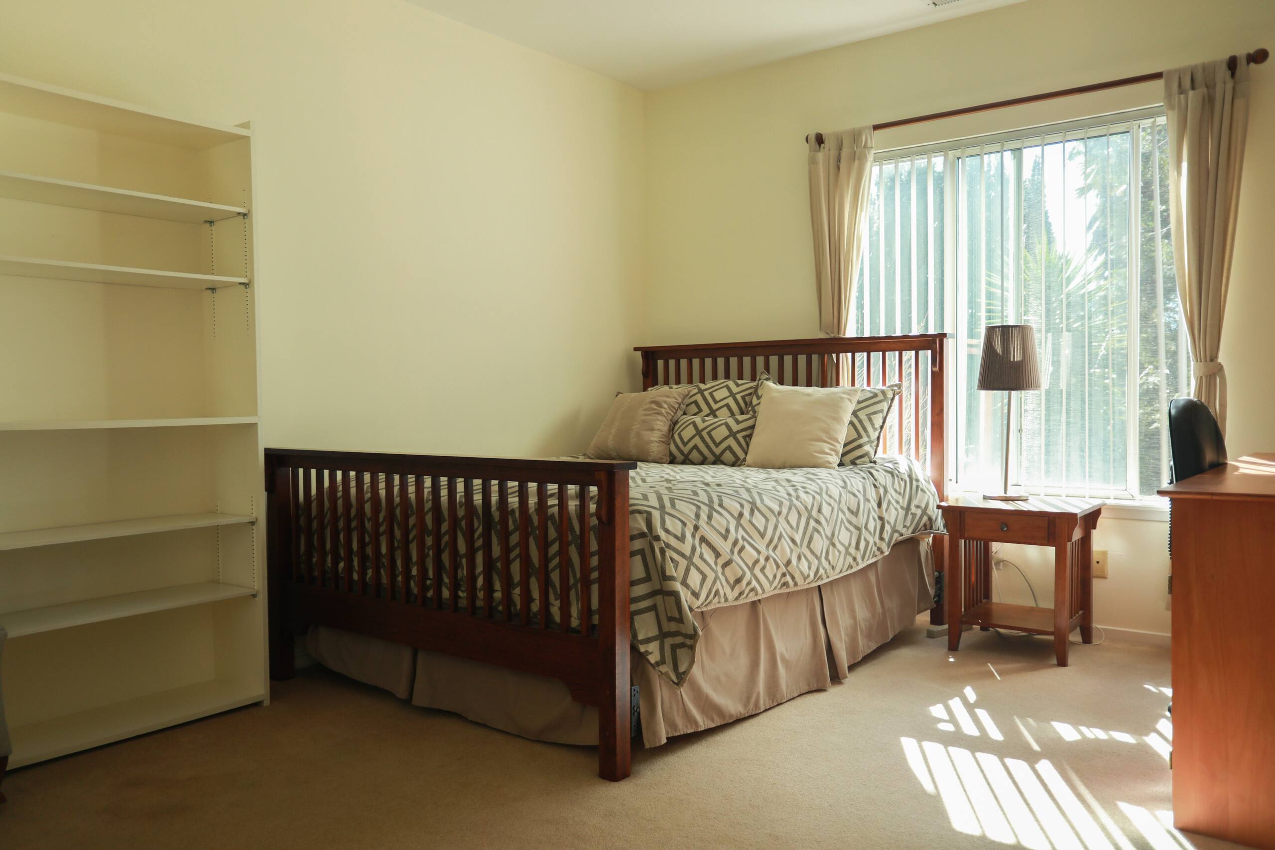 Home in San Francisco · ★4.96 · 3 bedrooms · 3 beds · 2 baths - Image 19