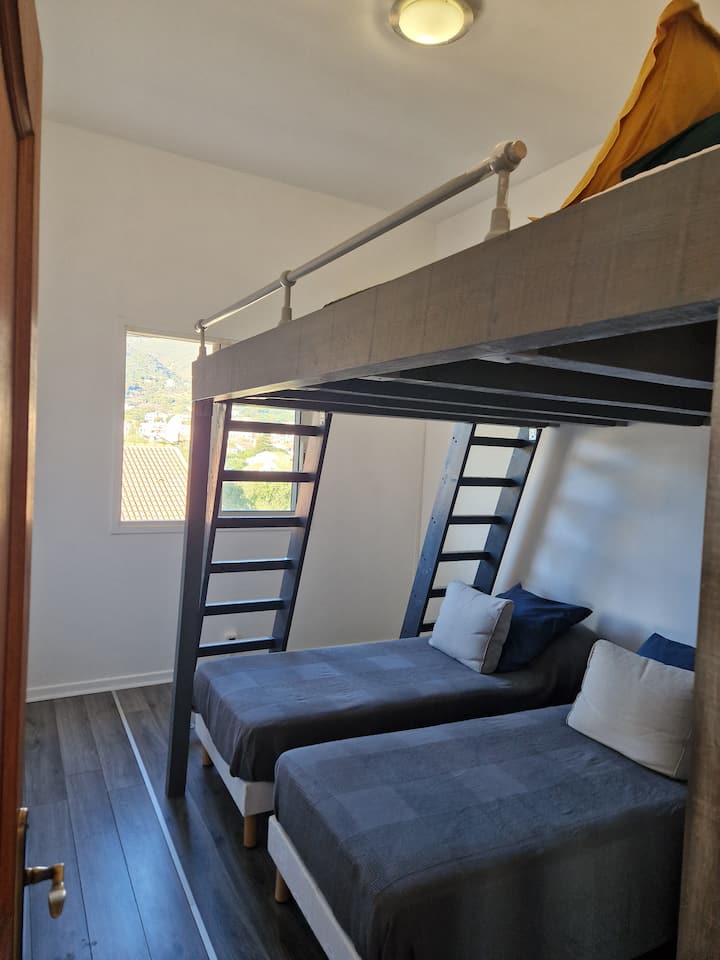 Camera quadrupla n.3