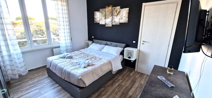 Downtown Ostia (apartment)