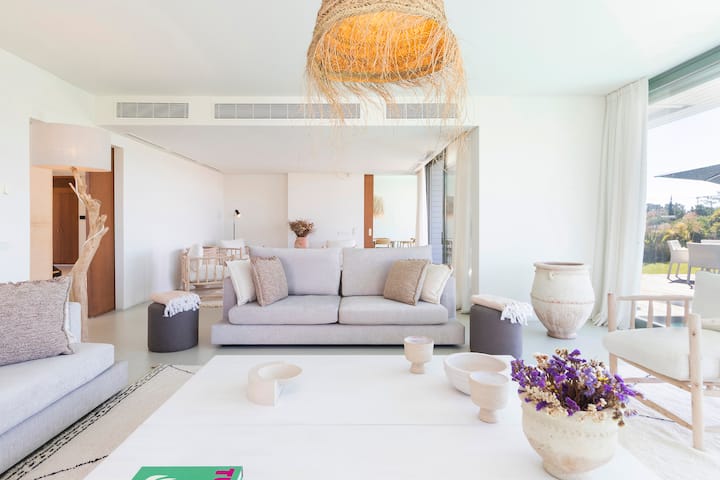 Aqua Essence Villa - Setúbal