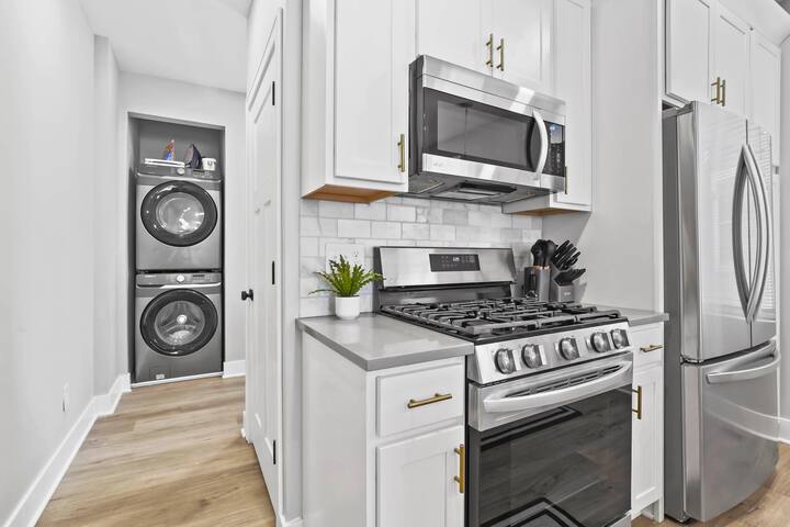 293) Perfect for larger groups!+HotTub! gallery image 4