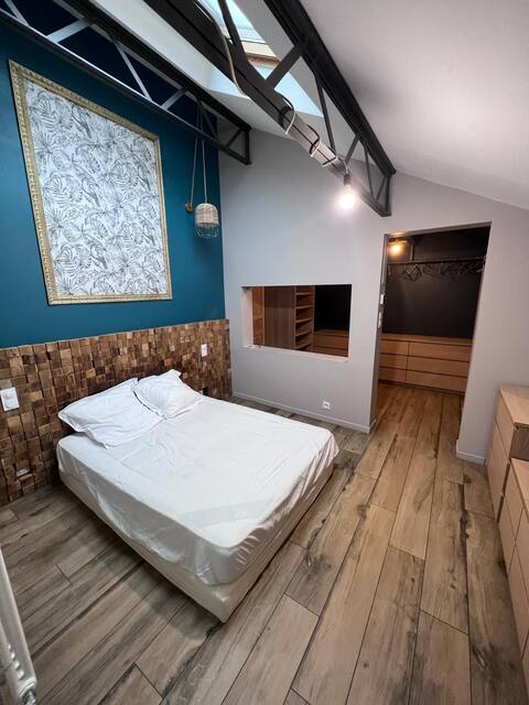 Large loft with Piscine aux Portes des Cévennes