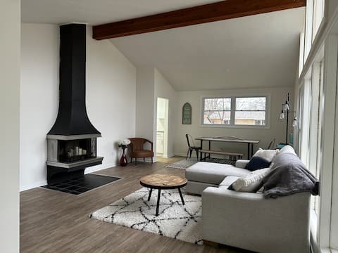 Beaming Mentor Bungalow