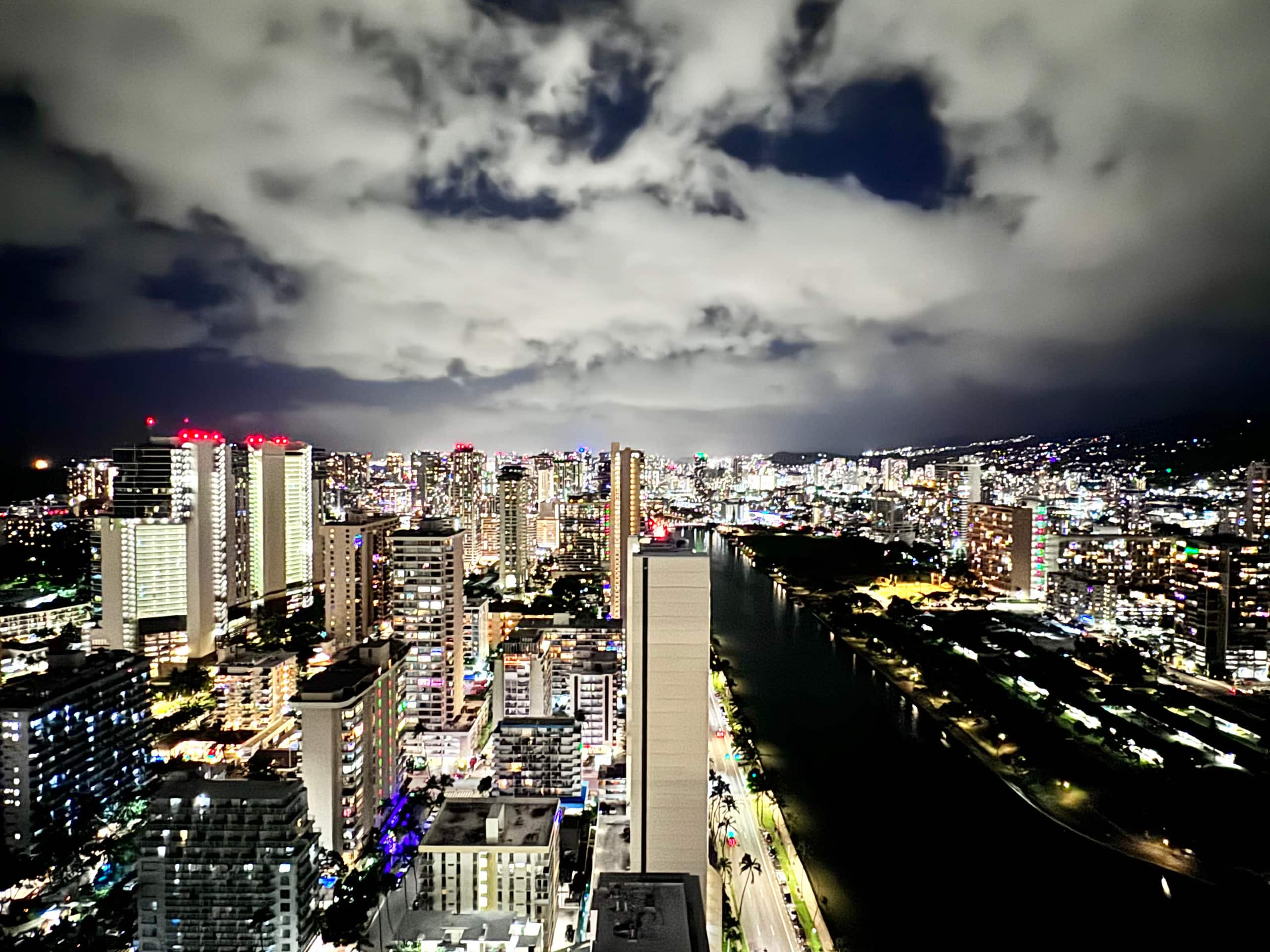 40F-Stunning High-FL Studio w/Ocean & City Views - Image 36