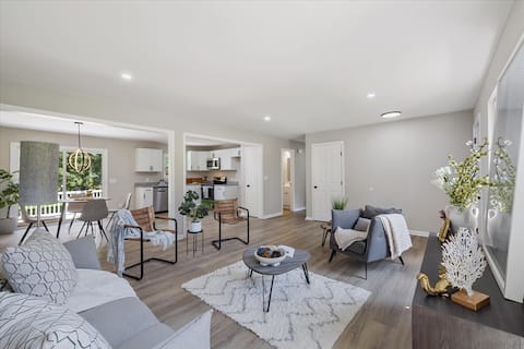 COPY Family Friendly Farmhouse