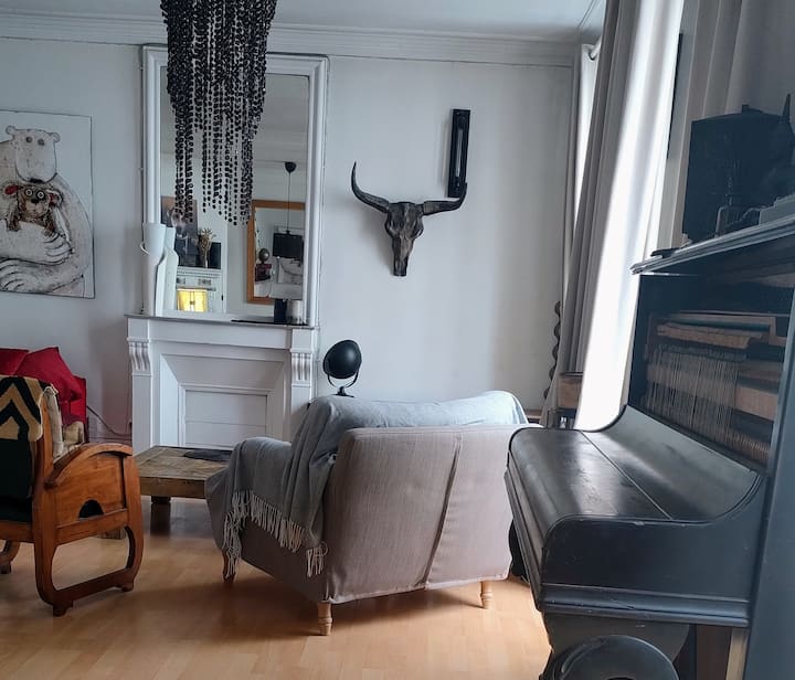Vaste Appartement Au Coeur De Paris. - Parigi