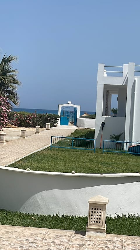 Seaside bungalow – Turtle