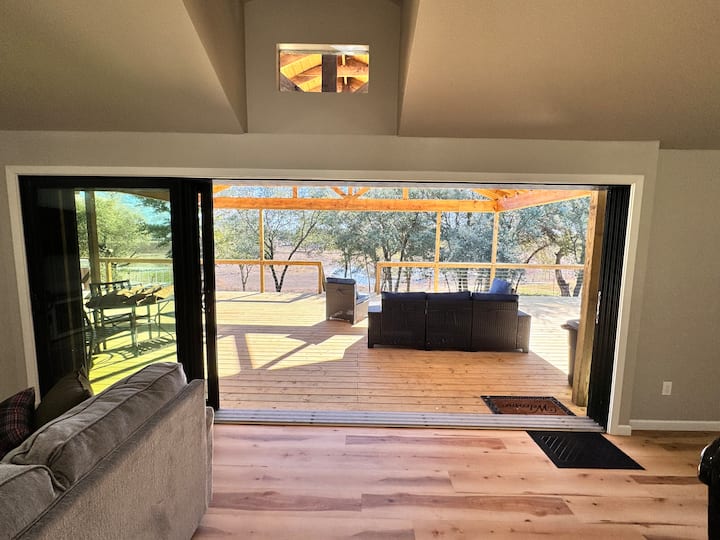 Private Lake House| Hot Tub| Large Deck|large Yard - Lake Brownwood, TX