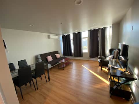 Popular Airbnb listing: Newly remodeled 1 bedroom (Unit 200) in El Monte