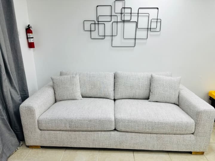 Tropical Studio 2 Beds/1bath Hotel Style Room - Carolina