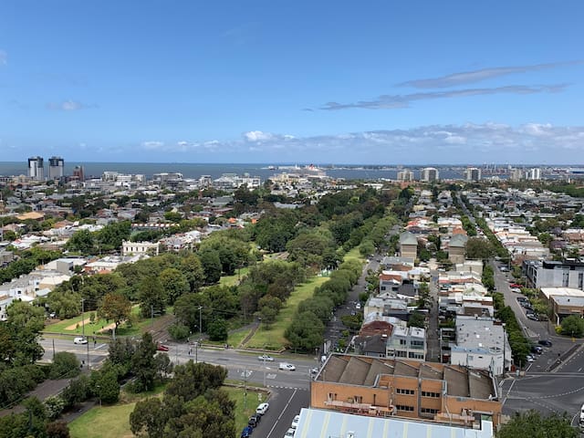 Melbourne vibes at your doorstep