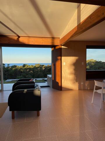Bundeena Bush and Bird, Holiday Home