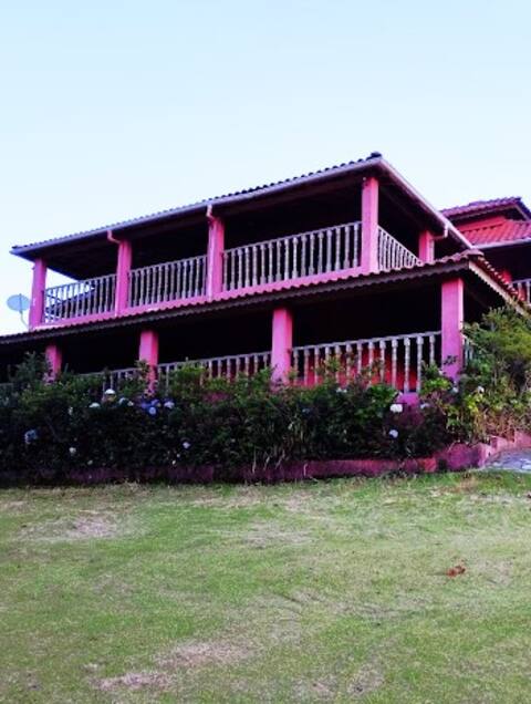 Fantástica hospedagem nas montanhas de Minas.