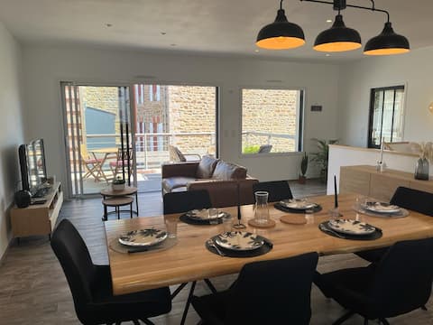 Successful Airbnb property: Modern 100 m² house, double terraces, 50 m from the beach in Pléneuf Val André