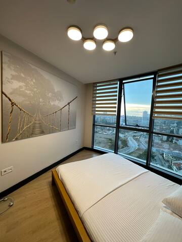 Middle of emaar-optiumum-akasya gallery image 4