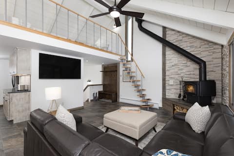 Top performing Airbnb: Meadow View on Golf Course in Big Sky