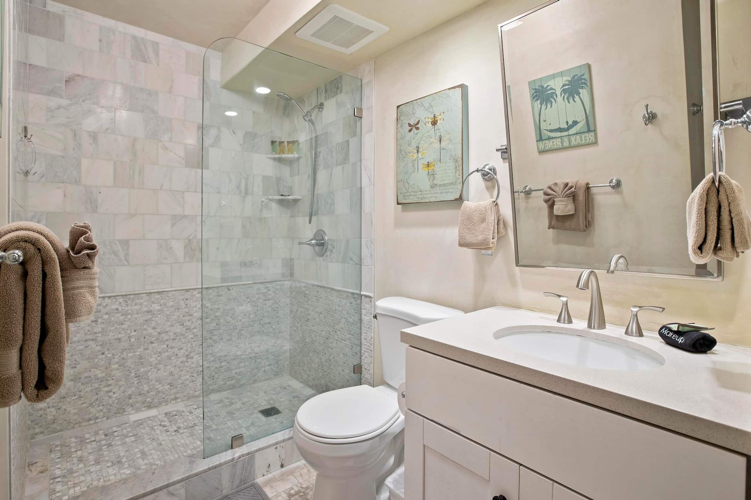 Home in Wailuku · ★4.98 · 2 bedrooms · 2 beds · 2 baths - Image 22