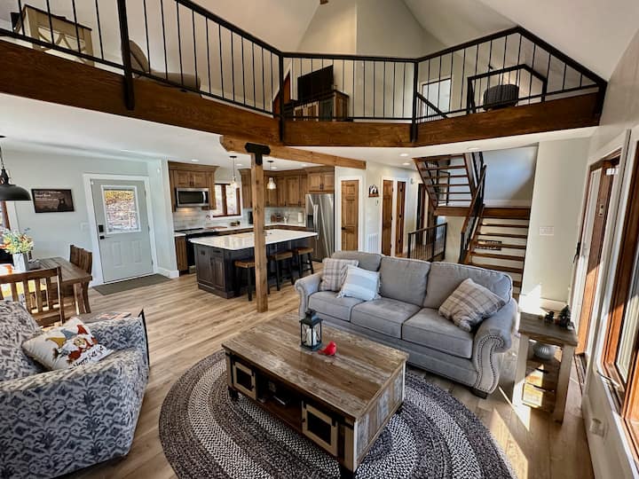 Hillside Manor - Sevierville, TN