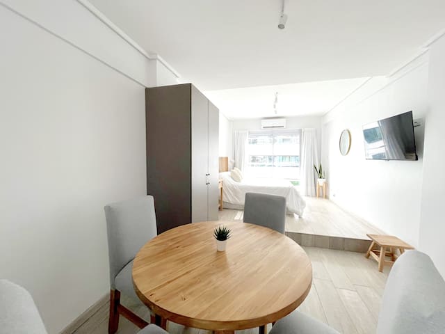 DigitalTie - Digital Marketing managed Airbnb listing 1