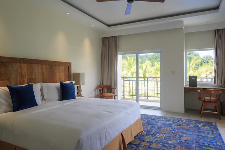 Cove Resort - Rock Island View - 팔라우