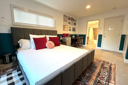 Cozy studio @ heart of Seattle
