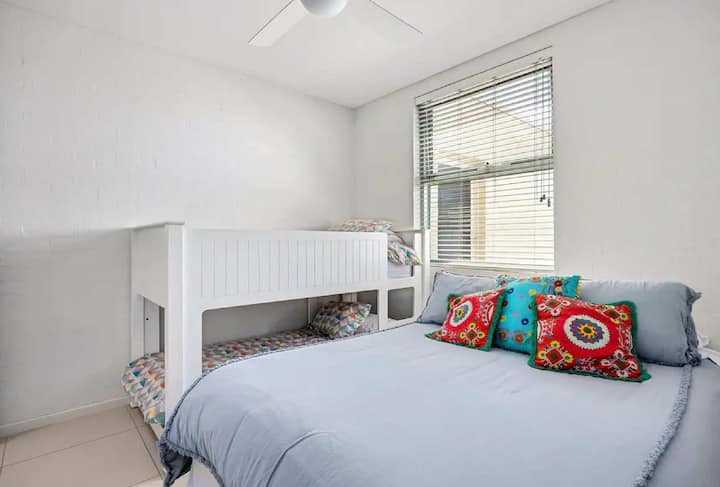 Bright Bunkbed Bedroom