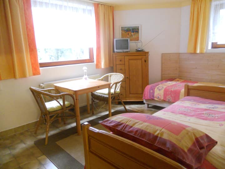 Საძინებელი 2 სარდაფში