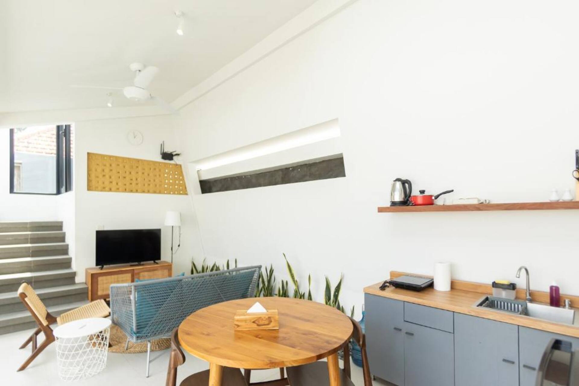 Minimalist Modern Retreat 2 Bedroom Private Villa in Canggu 2