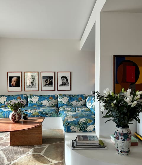 Stunning Beach Villa with Pool